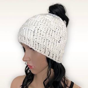Handmade Knit Messy Bun High Ponytail Beanie Hat White Basket Weave One Size